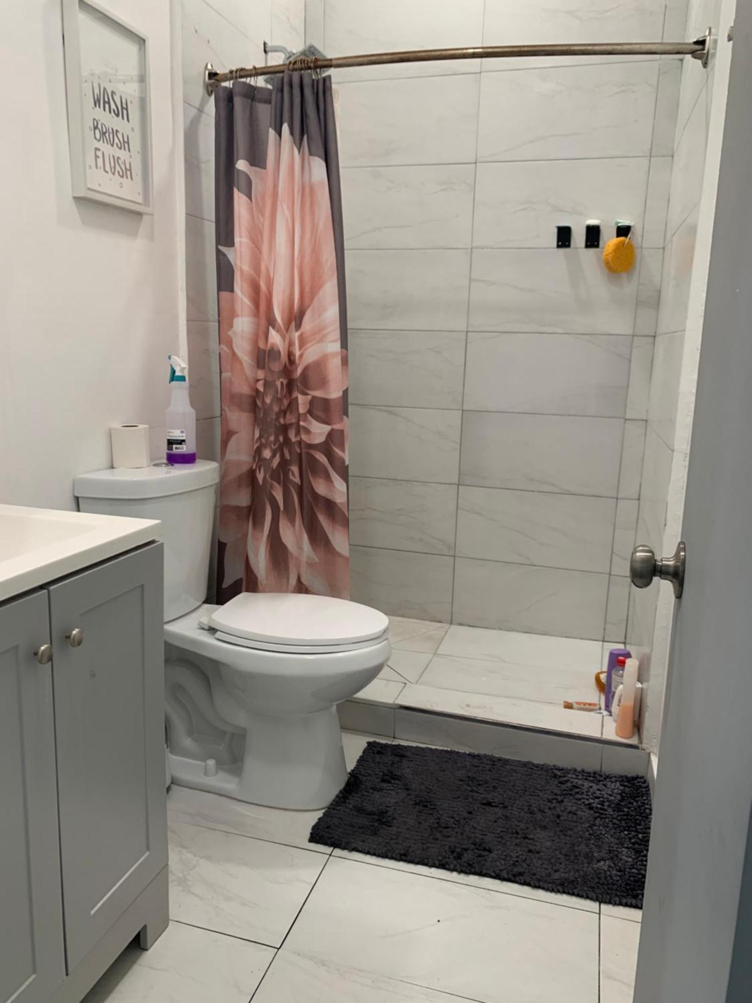 Men Only Dorms -3 Miles To The Beach Lighthouse Point 외부 사진